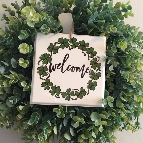 Set of 2 St. Patrick’s Day Signs NWT - Picture 3 of 6